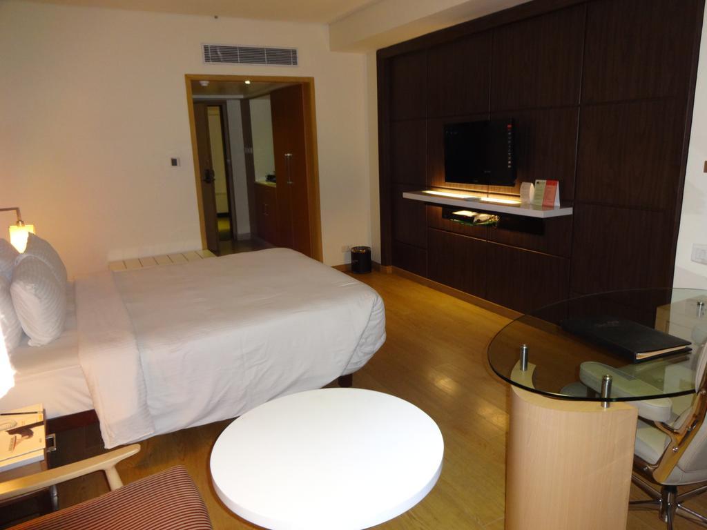 Hotel Savera 4*